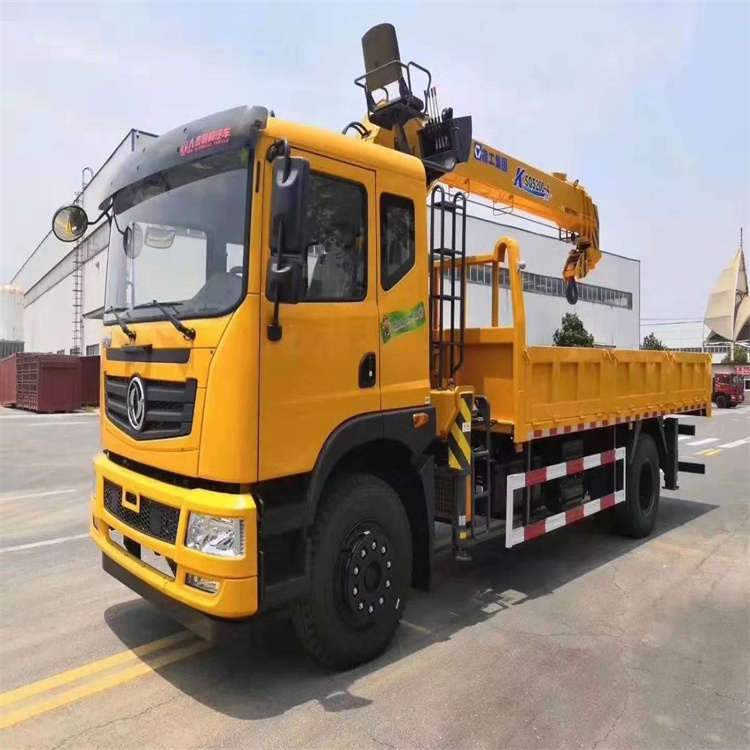 北湖附近找一辆随车吊出租