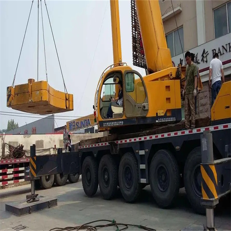 北湖当地吊车出租|机器吊装|75吨|工厂搬迁服务